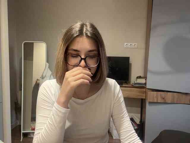 AlbaMihelcic webcam