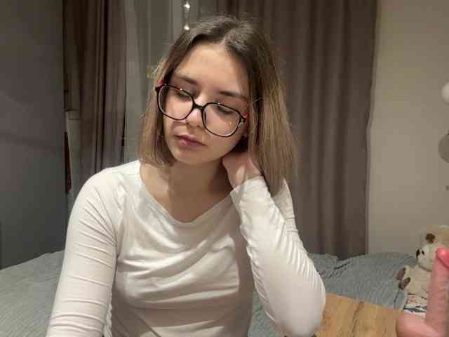 AlbaMihelcic webcam