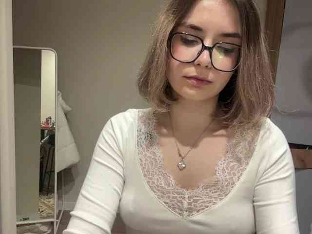 AlbaMihelcic webcam