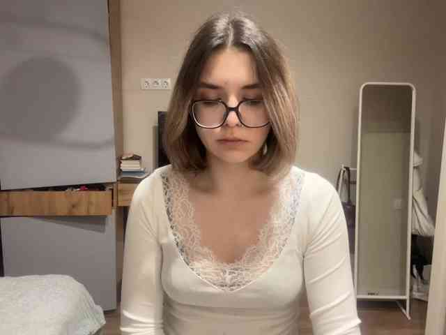 AlbaMihelcic webcam