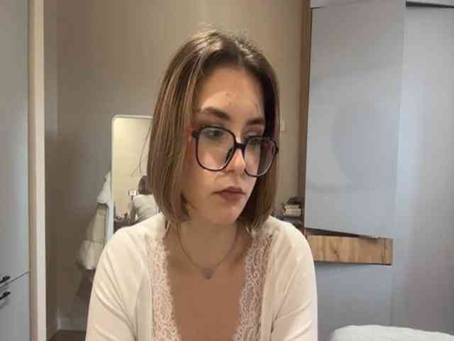 AlbaMihelcic webcam