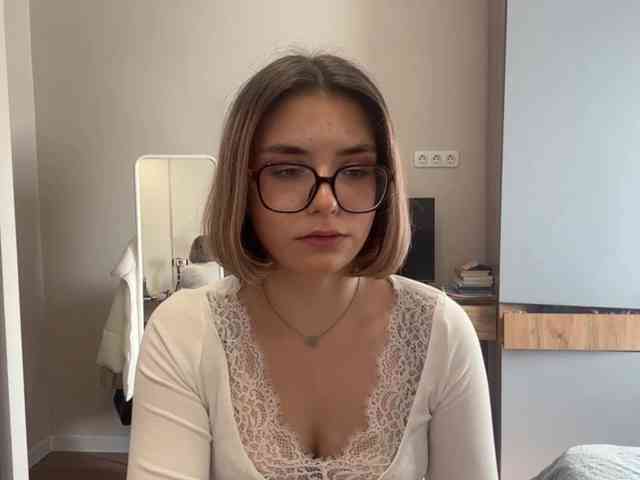 AlbaMihelcic webcam