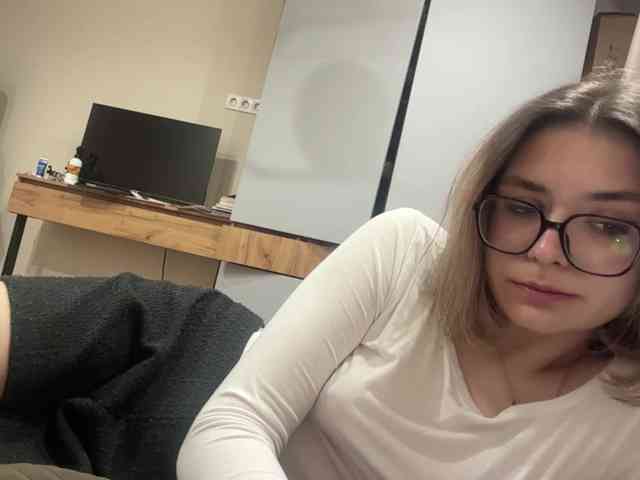 AlbaMihelcic webcam