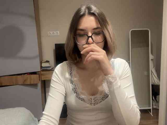 AlbaMihelcic webcam