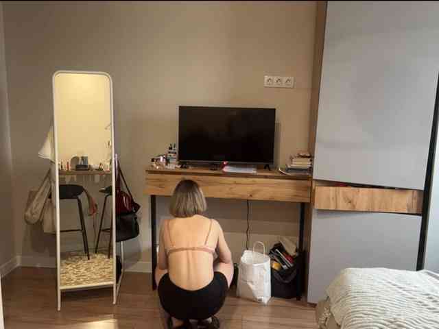 AlbaMihelcic webcam