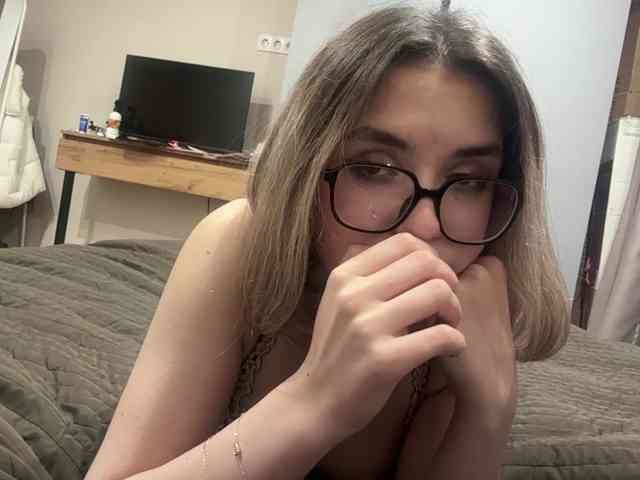 AlbaMihelcic webcam