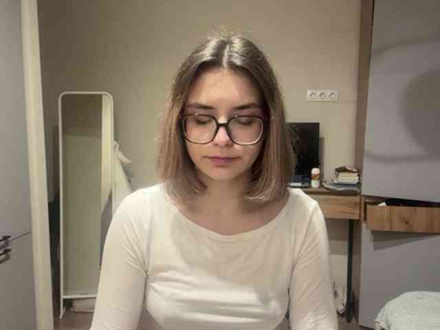 AlbaMihelcic webcam