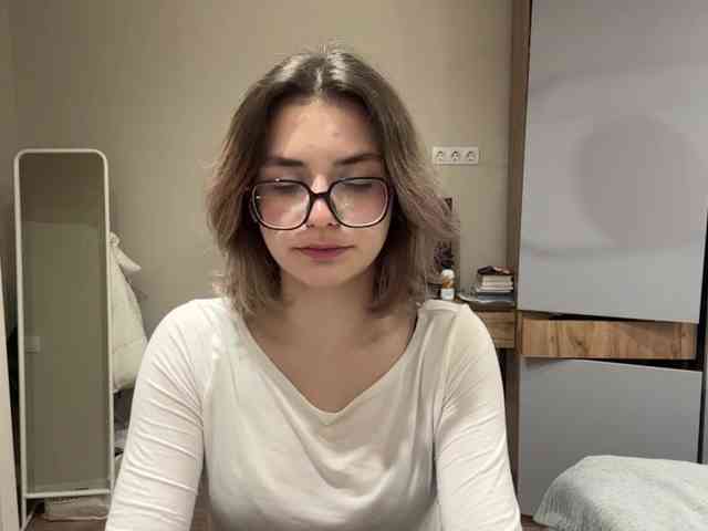 AlbaMihelcic webcam