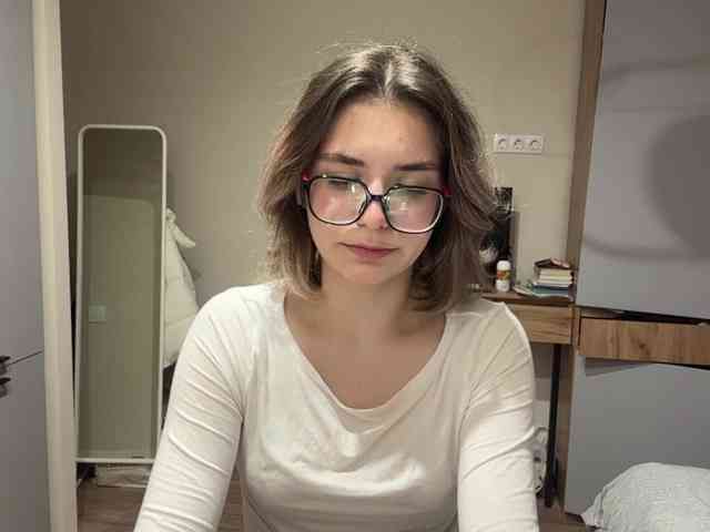 AlbaMihelcic webcam