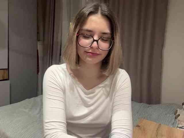 AlbaMihelcic webcam