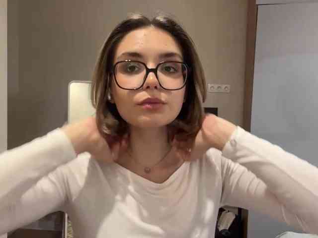 AlbaMihelcic Sex Cam Show