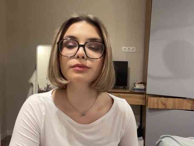 AlbaMihelcic webcam