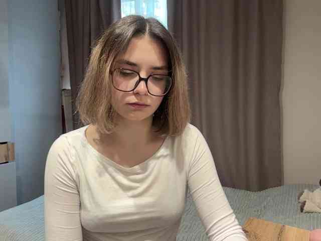 AlbaMihelcic webcam