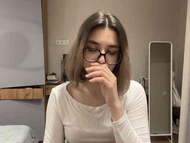 AlbaMihelcic webcam