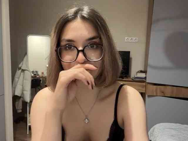 AlbaMihelcic webcam
