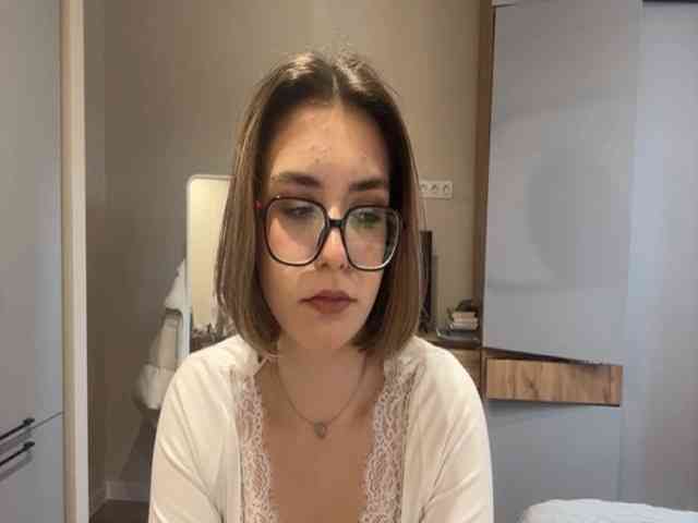 AlbaMihelcic webcam