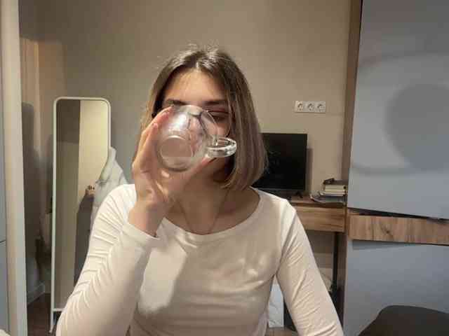 AlbaMihelcic webcam