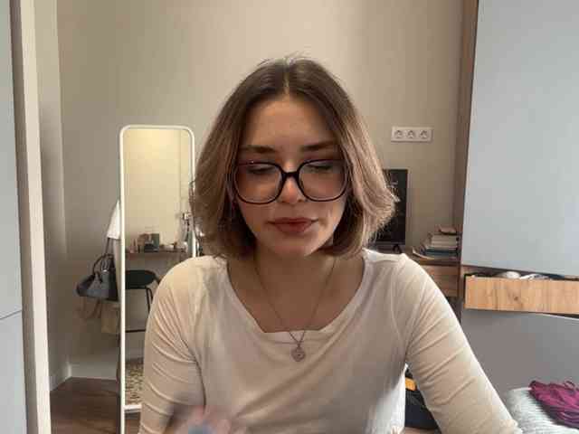AlbaMihelcic webcam