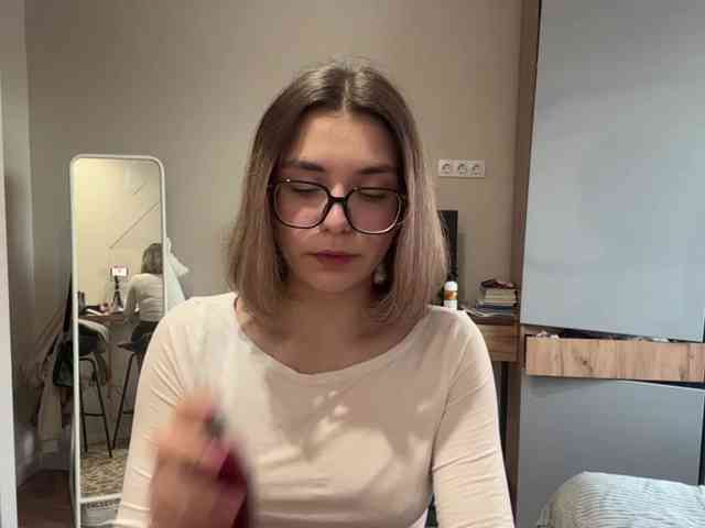 AlbaMihelcic webcam