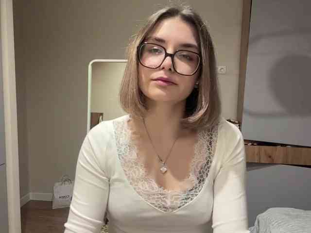 AlbaMihelcic webcam