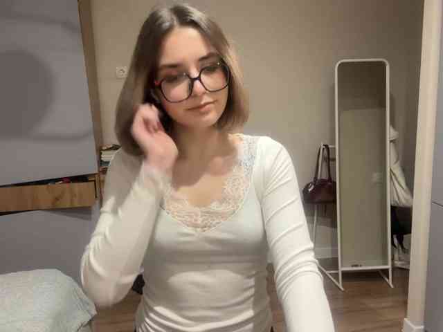 AlbaMihelcic webcam