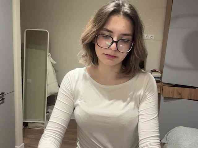 AlbaMihelcic webcam