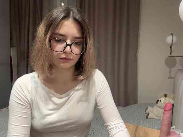 AlbaMihelcic webcam