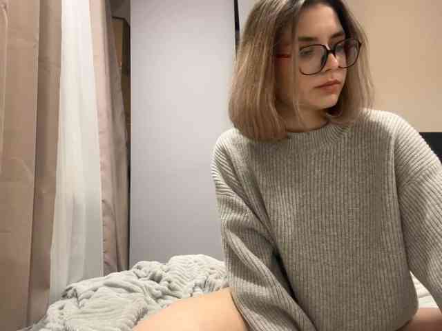 AlbaMihelcic webcam