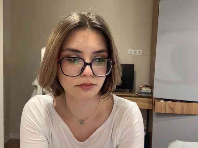 AlbaMihelcic webcam