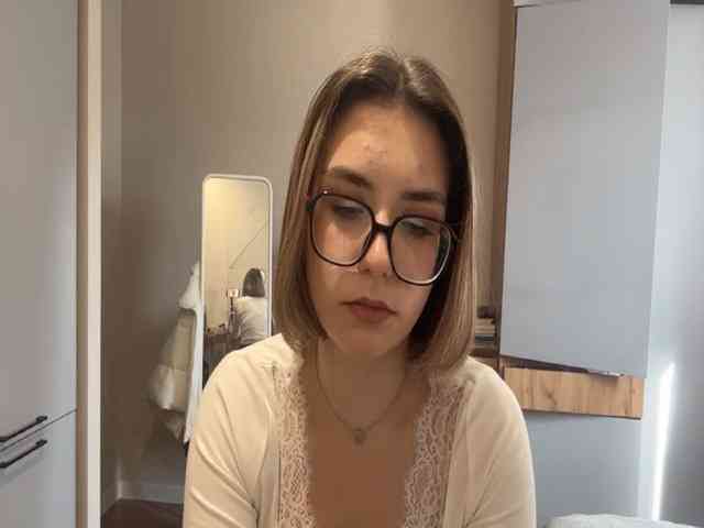 AlbaMihelcic webcam