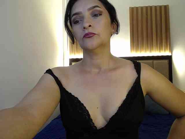 AmeliaRouse85 webcam