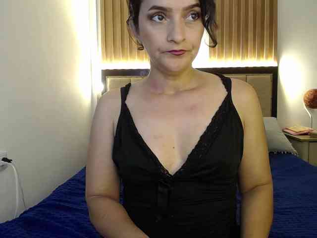 AmeliaRouse85 webcam