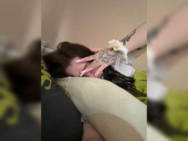 lolipoliii live cam on BongaCams