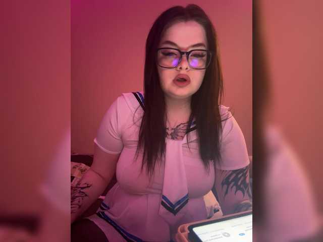 lolipoliii live cam on BongaCams