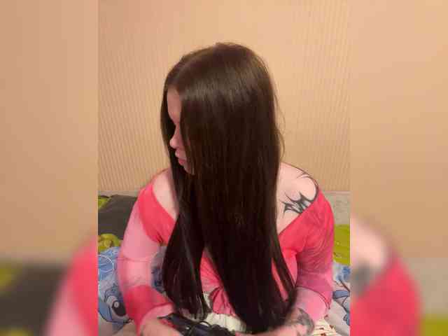 lolipoliii Live Webcam on BongaCams