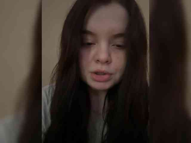 lolipoliii webcam