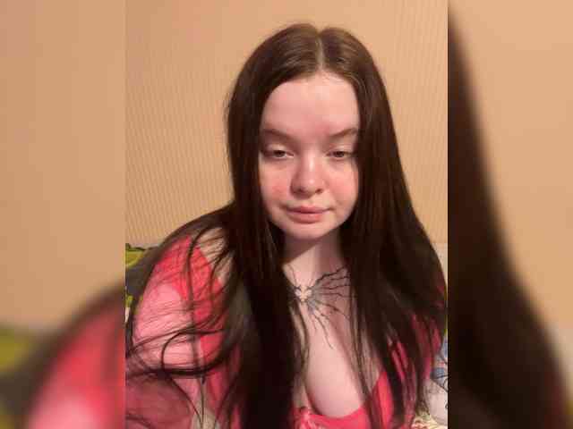 lolipoliii Live Webcam on BongaCams