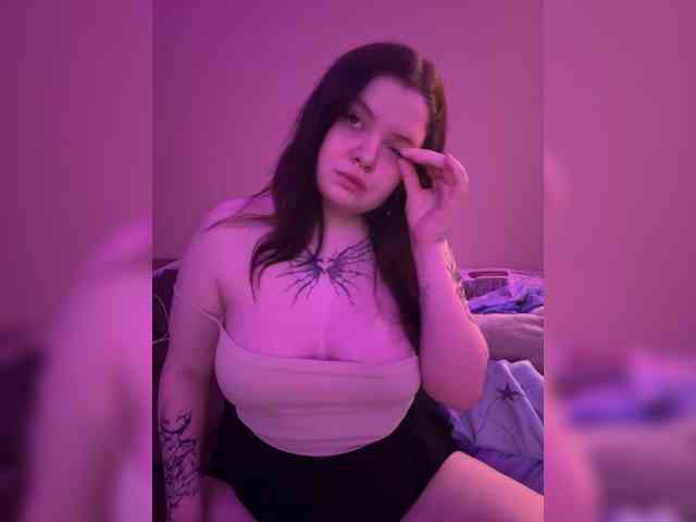 lolipoliii webcam