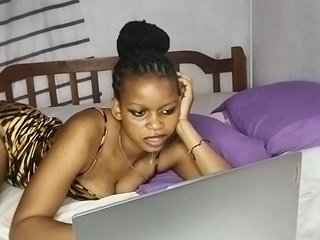petittegoddess254