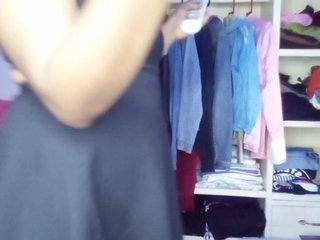 petittegoddess254's Live Webcam