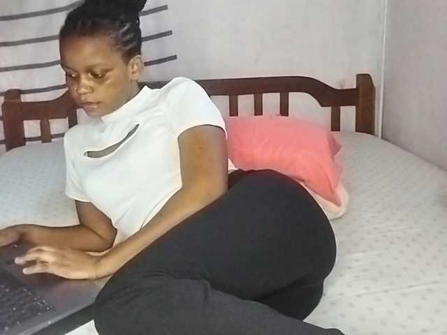 petittegoddess254