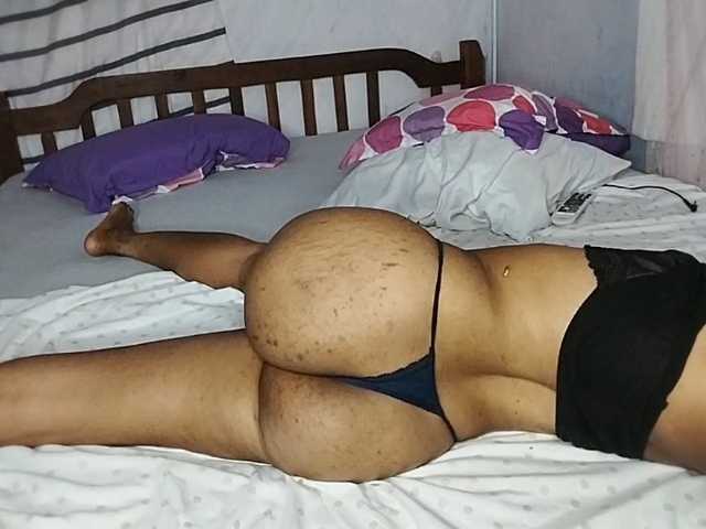 petittegoddess254 Cam en directo en BongaCams
