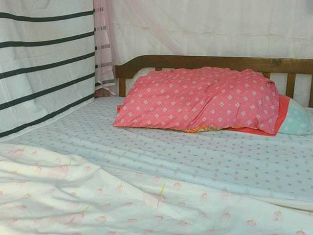 petittegoddess254 live cam preview