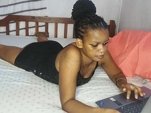 petittegoddess254