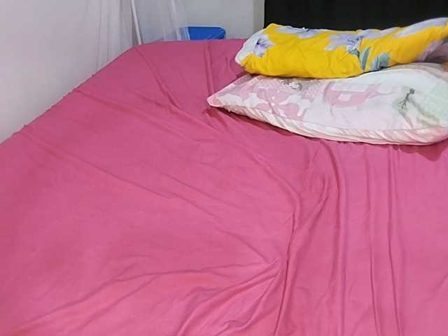 petittegoddess254 live cam on BongaCams