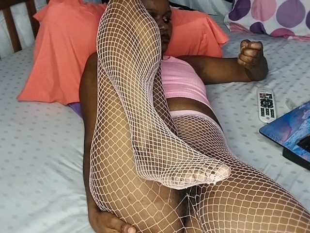 petittegoddess254 live cam preview