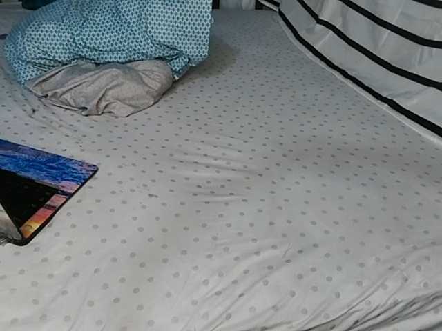 petittegoddess254 live cam preview