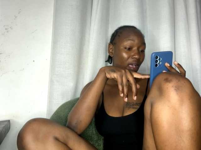 petittegoddess254