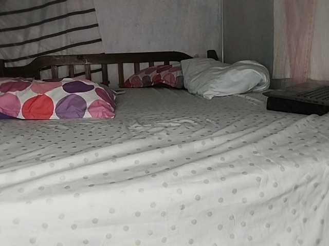 petittegoddess254 live cam on BongaCams