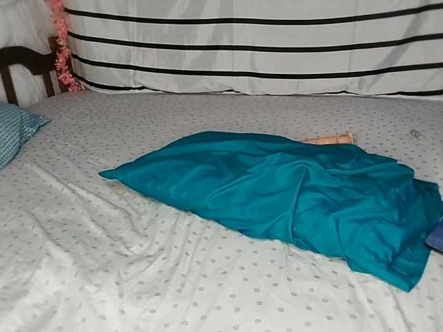 petittegoddess254 live cam preview